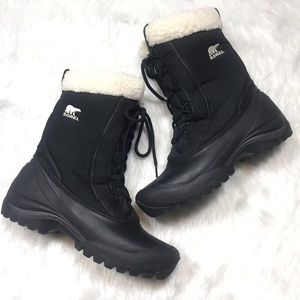 Sorel Cumberland black nylon winter boots black 9